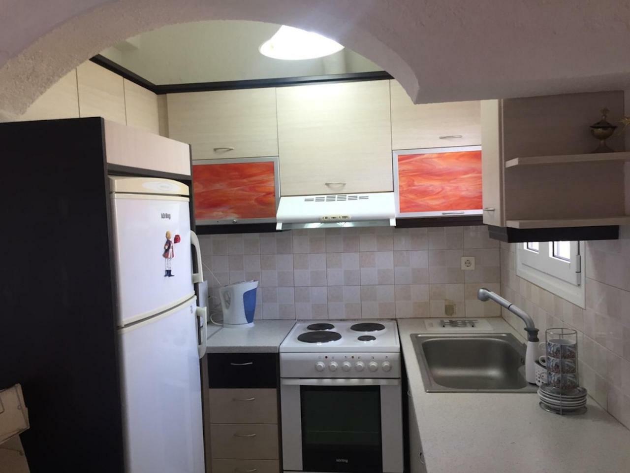 Asimina Apartment อิสตรอน ภายนอก รูปภาพ