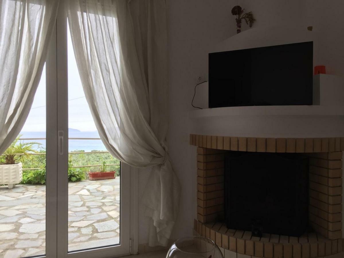 Asimina Apartment อิสตรอน ภายนอก รูปภาพ