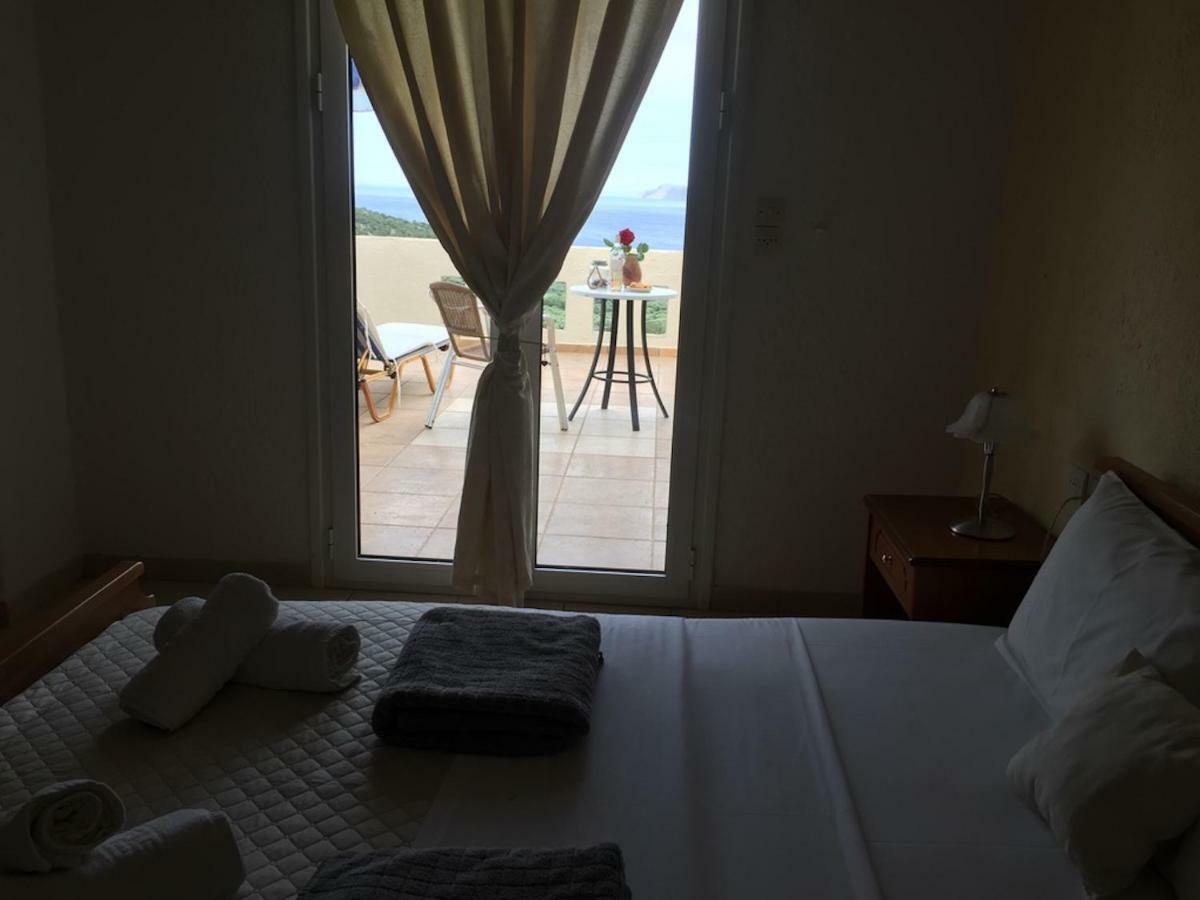 Asimina Apartment อิสตรอน ภายนอก รูปภาพ
